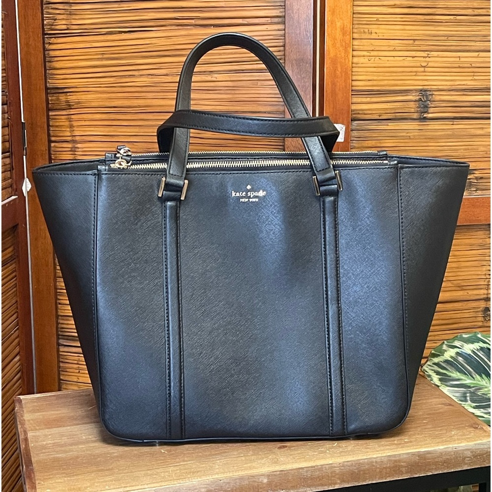 Gorgeous Large Kate Spade Black Saffiano Leather Computer Tote Bag Great fo Work